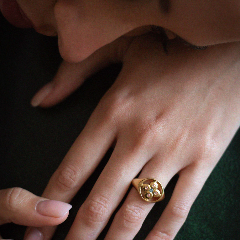 joyas cuidados, cuidar joyas, bañar en oro, joyas personalizadas, anillo, talla de anillo, joyas originales